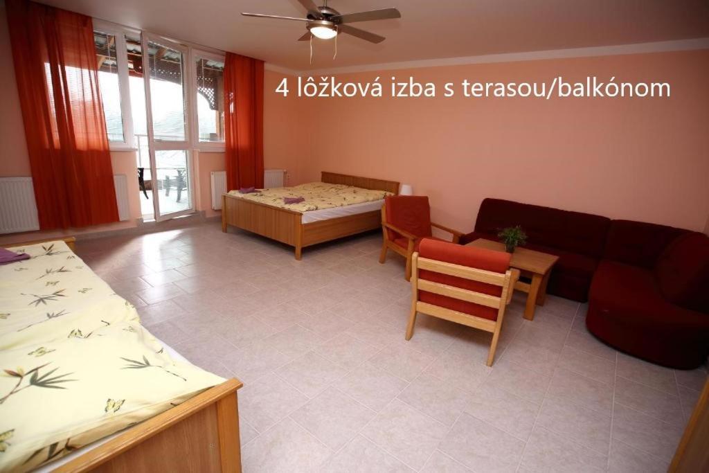 Europa Penzion Štúrovo Buitenkant foto