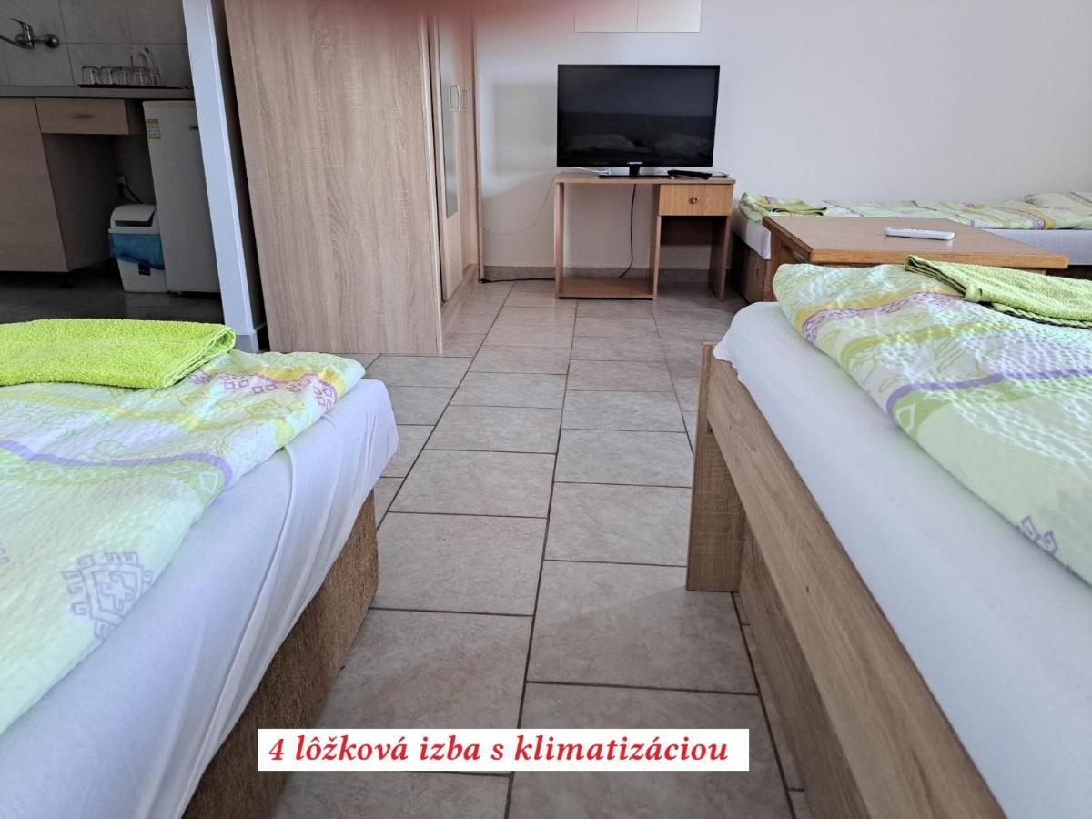 Europa Penzion Štúrovo Buitenkant foto